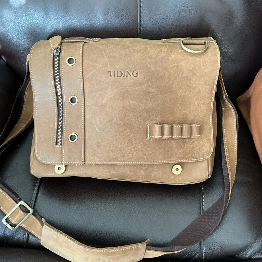 Tiding Brown Leather Messenger Bag